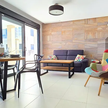 Mil Palmeras Vistamar Apartment *
